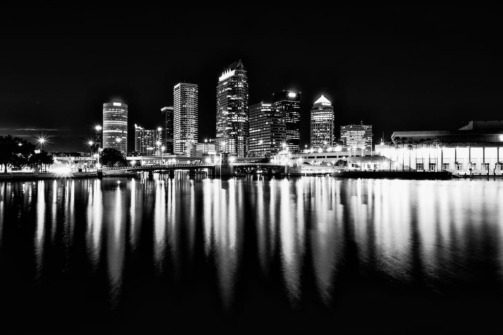 Tampa, FL skyline